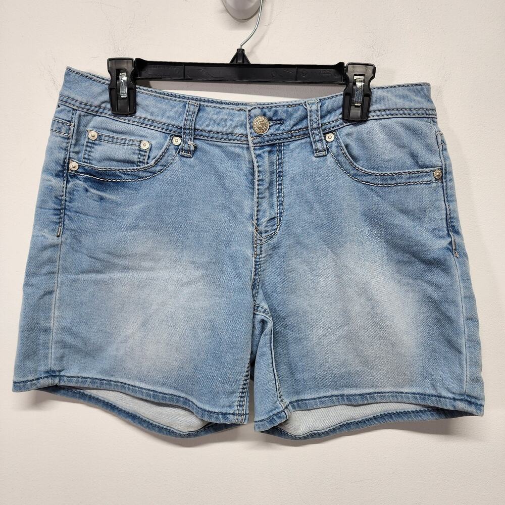 Seven7 Womens Denim Shorts Size 10 Light Wash Blue Stretch Embroidered Pockets